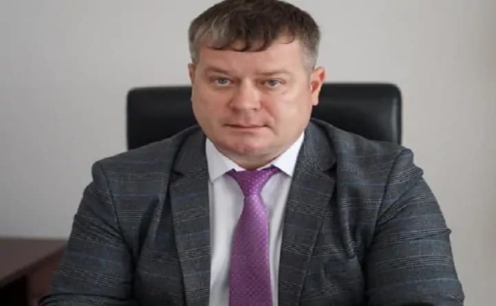 Портрет: Дмитрий Юрьевич Устименко