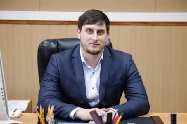 Портрет: Арсен Шерифов