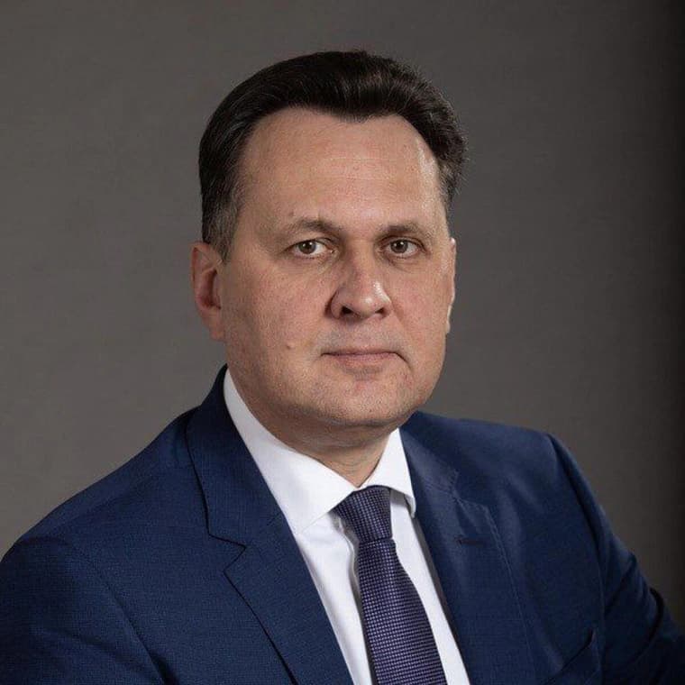 Портрет: Сергей Верещагин