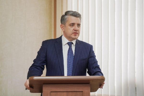 Портрет: Василий Иванович Власов