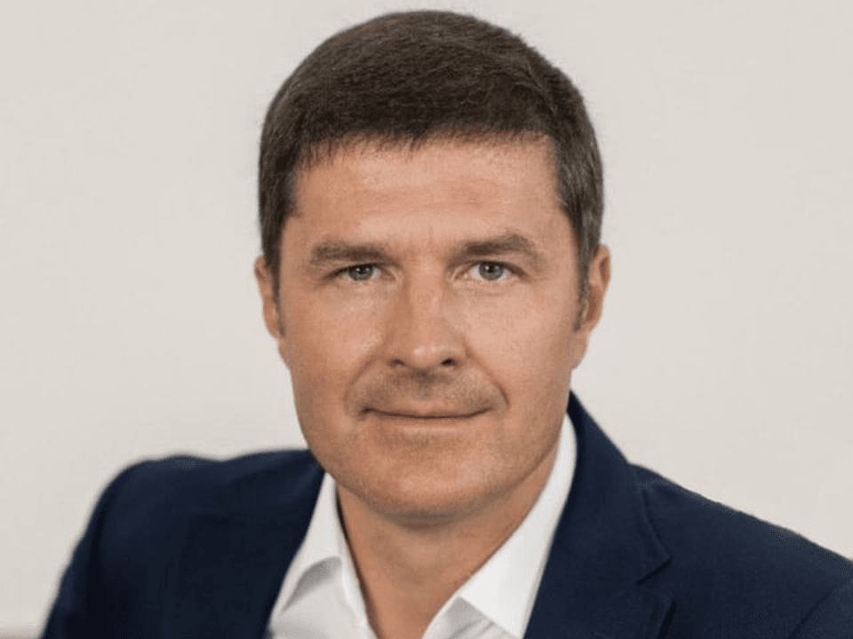 Портрет: Владимир Михаилович Волков