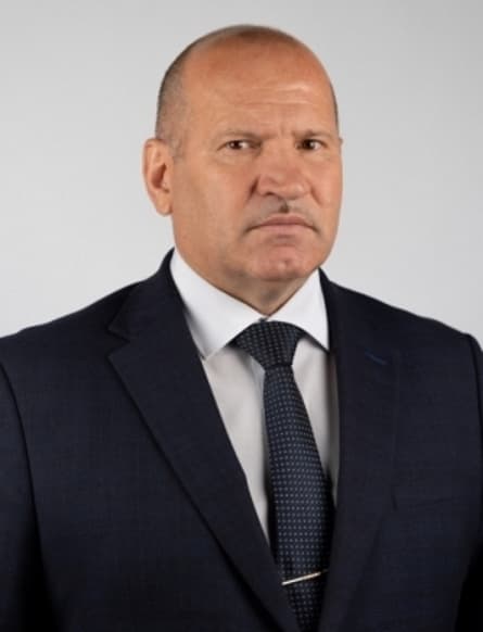 Портрет: Владимир Иванович Оврашко